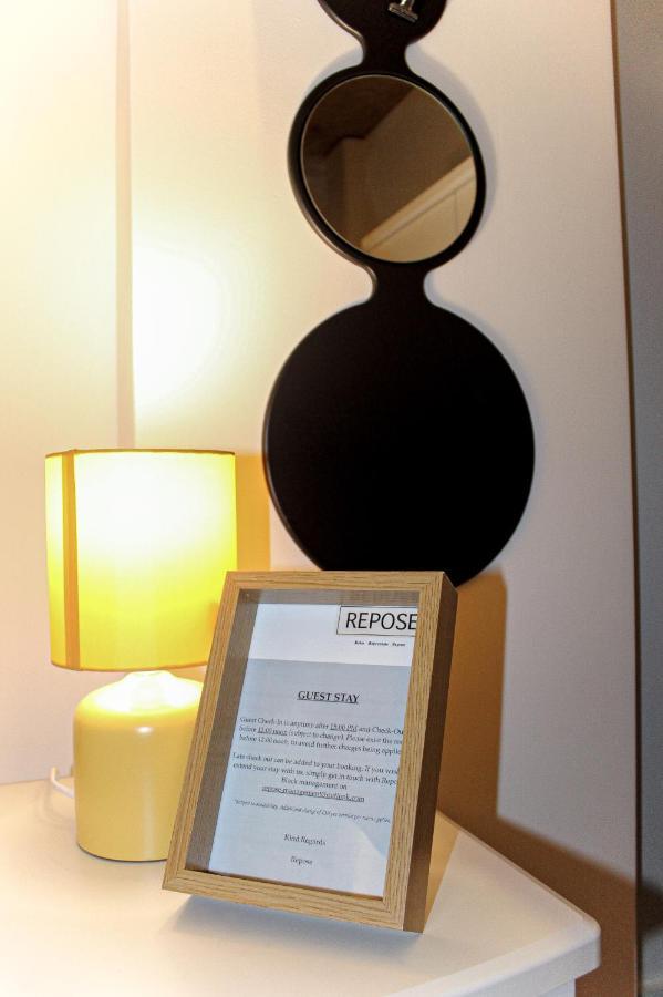 Modern Luxury Serviced Duplex Apartments By Repose- 150 Metro Court, West Bromwich Kültér fotó