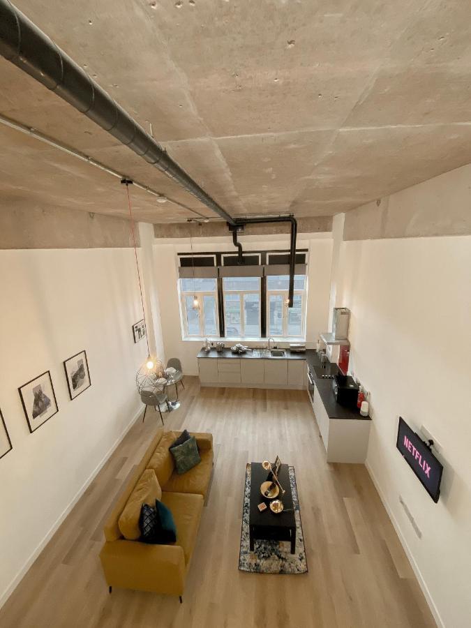 Modern Luxury Serviced Duplex Apartments By Repose- 150 Metro Court, West Bromwich Kültér fotó